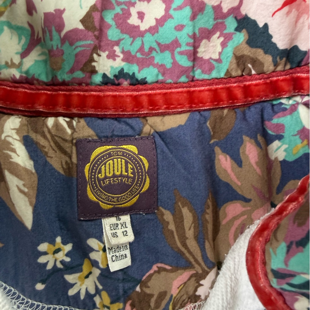 Joules White Sweatshirt with Floral Accents - Picture 7 of 10